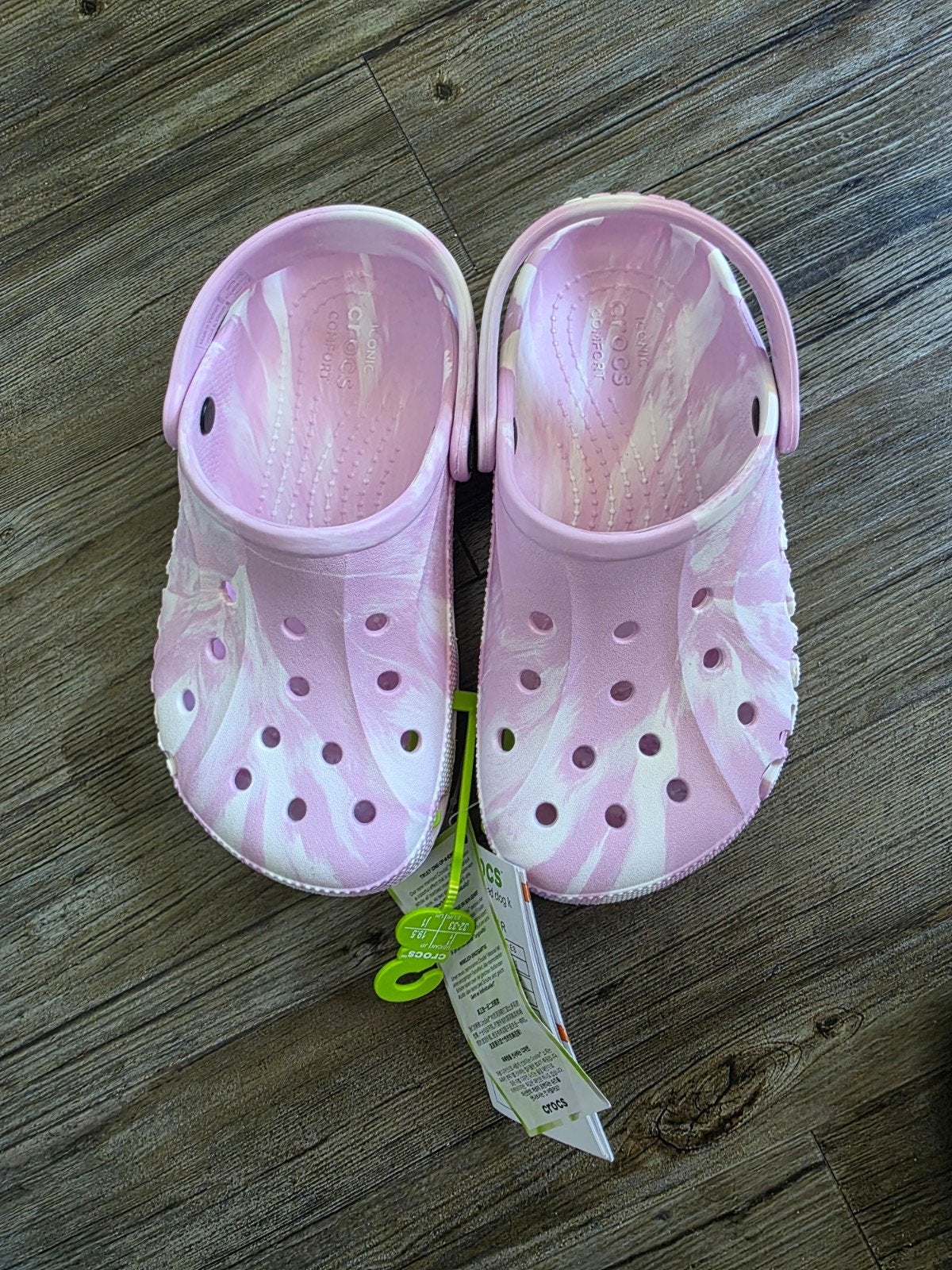 Nieuw Crocs meisje maat 32-33, Kinderen en Baby's, Kinderkleding | Schoenen en Sokken, Ophalen of Verzenden, Nieuw, Jongen of Meisje