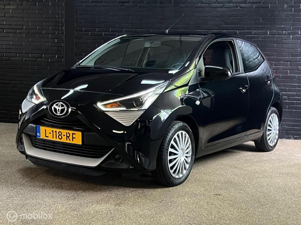 Toyota Aygo 1.0 VVT-i x-joy, Voorwielaandrijving, Gebruikt, Euro 6, 4 stoelen