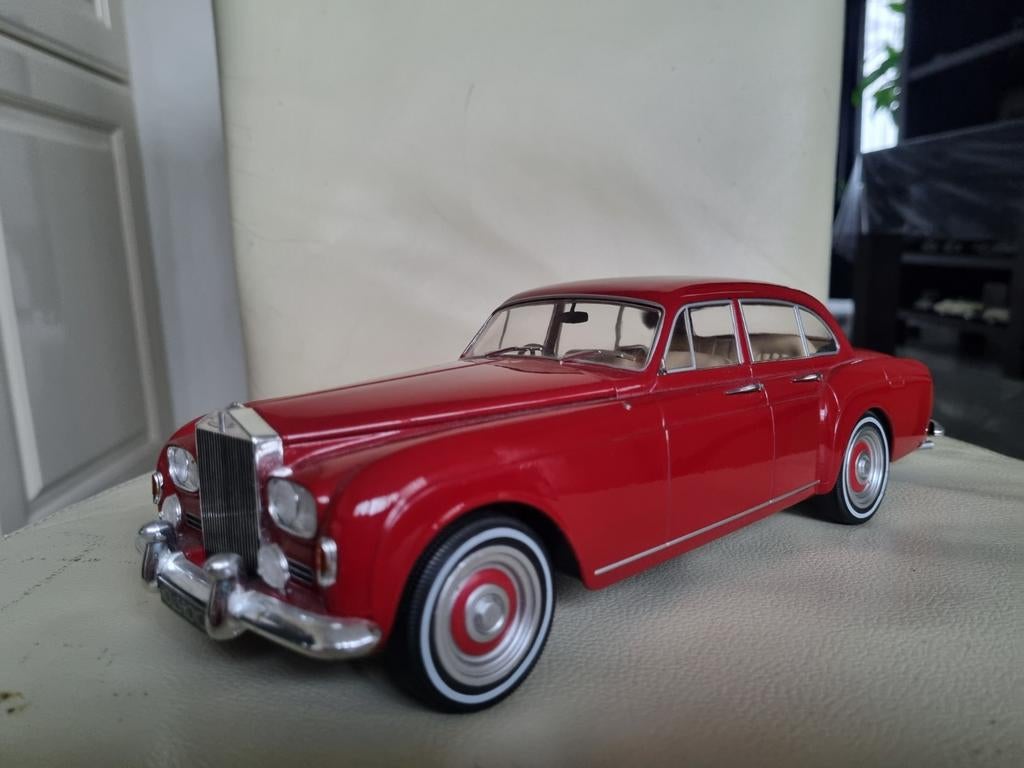 Rolls-Royce Silver Cloud III Flying Spur 1:18 Modelauto, Ophalen of Verzenden, Zo goed als nieuw, Auto, Overige merken