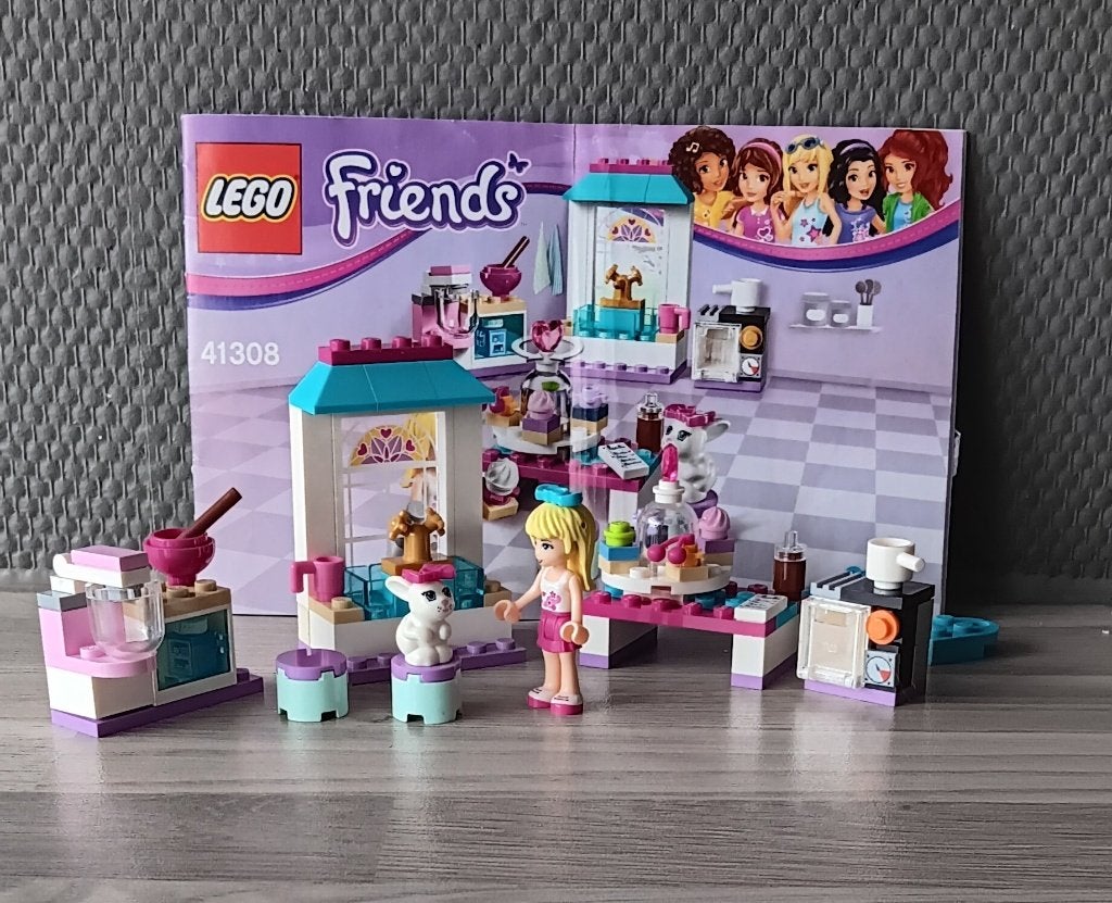 lego stephanie's taart 41308, Kinderen en Baby's, Speelgoed | Duplo en Lego, Lego, Friends, Ophalen of Verzenden, Zo goed als nieuw