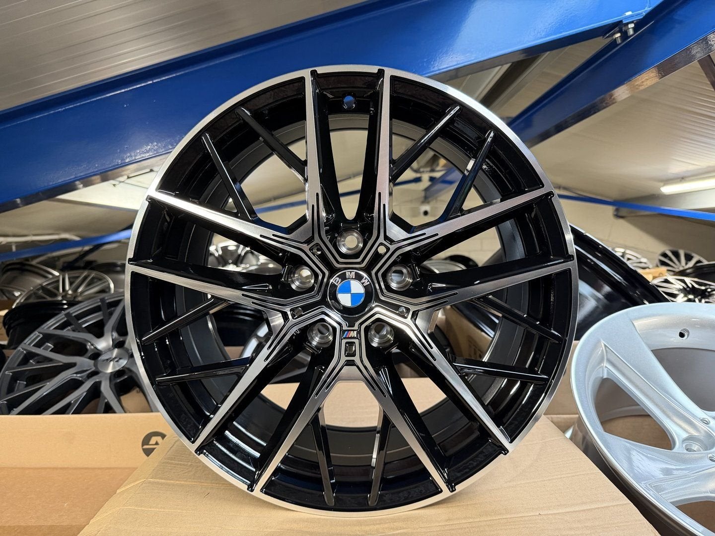 NIEUW 18inch BMW M555 Style Velgen E46 E90 E87 F30 F10 Z4 X1