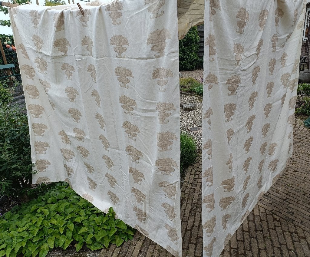 GEVOERD gordijn linnen zonwerend verduisterend 105x260 (KG24, Gebruikt, Isolerend, Beige, Ophalen of Verzenden