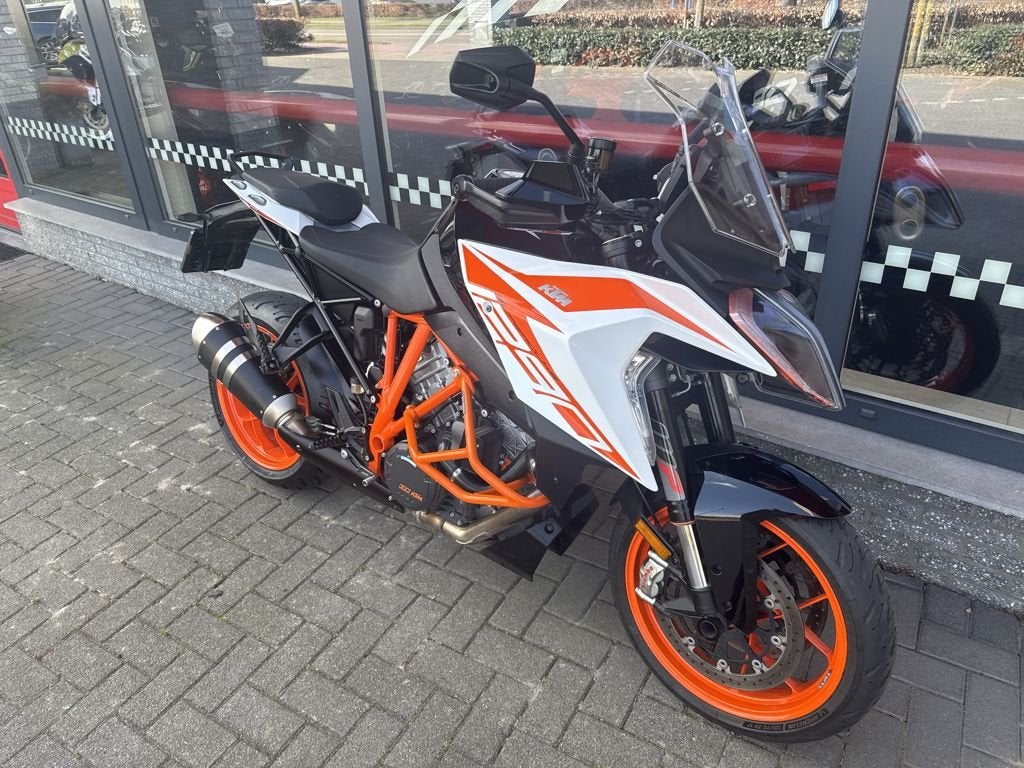 KTM 1290 SUPER DUKE GT 2019, Bedrijf, Sport