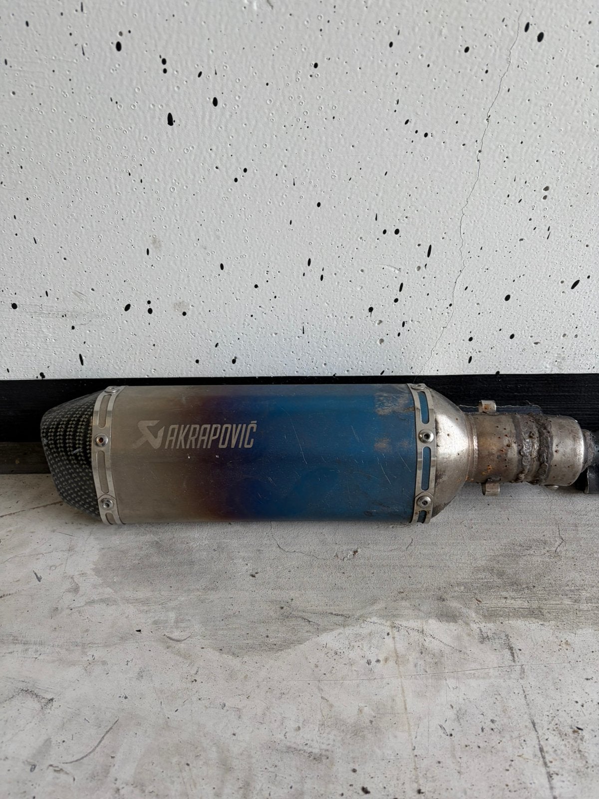 Akrapovic uitlaat passend op piaggio 4t, Ophalen of Verzenden, Nieuw