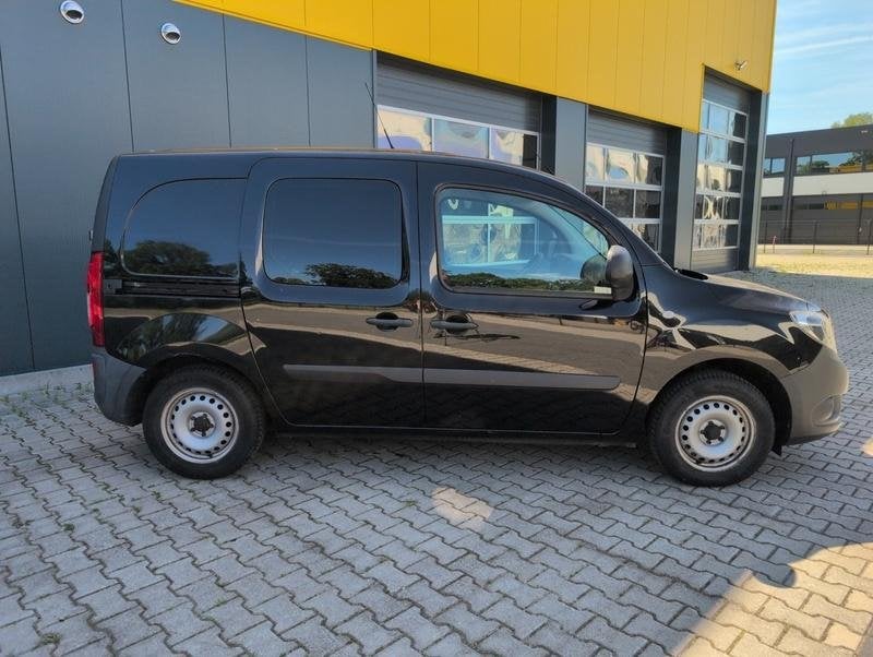 Bedrijfsauto, Mercedes-Benz, Citan 111 CDI BlueEFFICIENCY, 2, Auto's, 4 cilinders, Bedrijf, 2 stoelen, 1050 kg