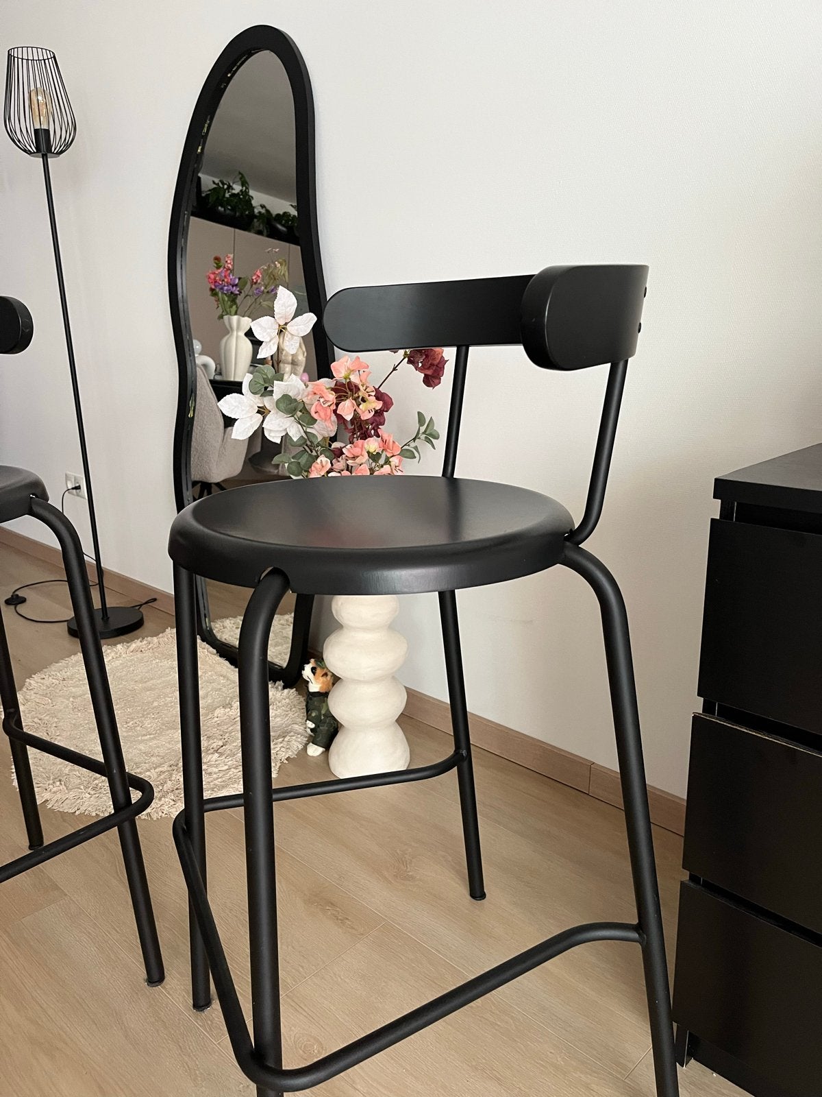 2x IKEA YNGVAR barkrukken 75 cm zwart - Zo goed als nieuw, Ophalen, Met voetsteun, 60 tot 90 cm, Zo goed als nieuw