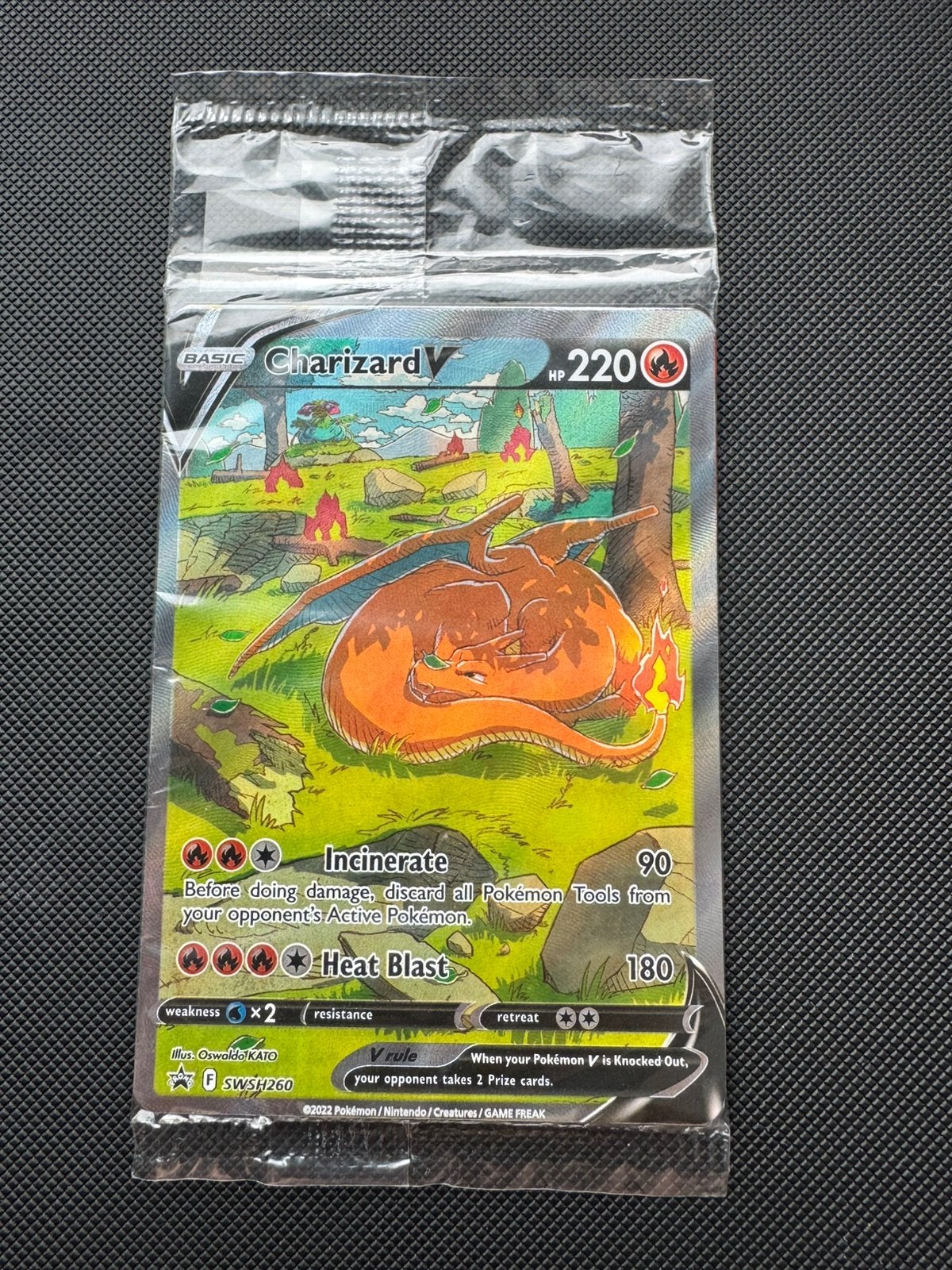 Charizard V SWSH260/261/262 - Sealed Promo’s - Pokemon Kaart, Ophalen of Verzenden, Zo goed als nieuw, Losse kaart