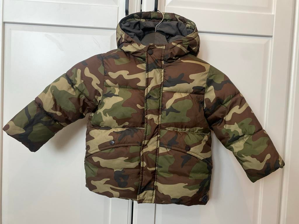 Zara jongens winterjas leger print maat 98, Ophalen of Verzenden, Zo goed als nieuw, Jongen, Jas