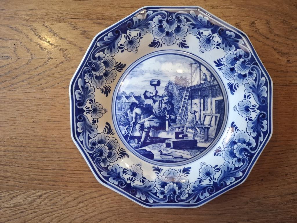 Delfts blauwe borden, Ophalen