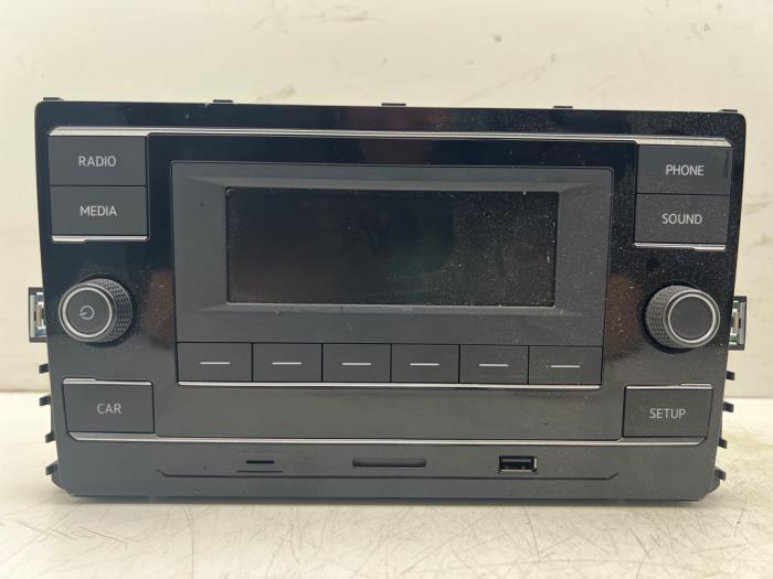 Radio van een Volkswagen Transporter, Gebruikt, -, Volkswagen, -