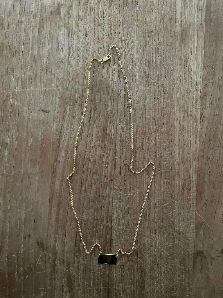14k gold plated rectangular charm necklace!, Ophalen of Verzenden, Zo goed als nieuw, Goud, Zilver