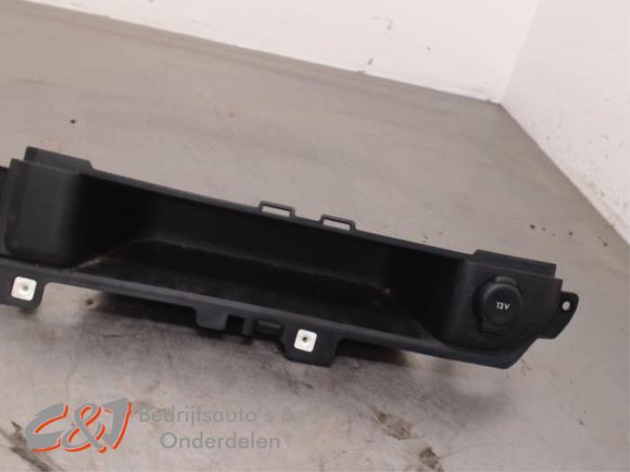 Opbergvak van een Peugeot Expert, Auto-onderdelen, Interieur en Bekleding, Gebruikt, -, -, Ophalen of Verzenden