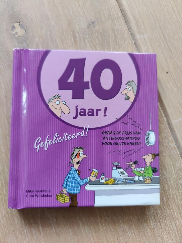 40 Jaar! - Mike Haskins & Clive Whichelow, Ophalen of Verzenden, Gelezen, Mike Haskins & Clive Whichelow, Anekdotes en Observaties