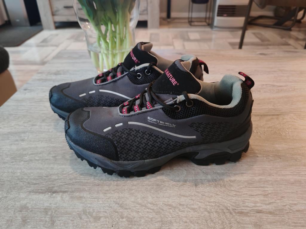 Human Nature wandelschoenen Mt 37 - Nieuw, Ophalen of Verzenden, Nieuw, Schoenen
