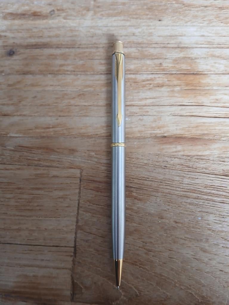 Vulpotlood Parker Insignia, Verzamelen, Pennenverzamelingen, Ophalen of Verzenden, Nieuw, Vulpotlood, Parker