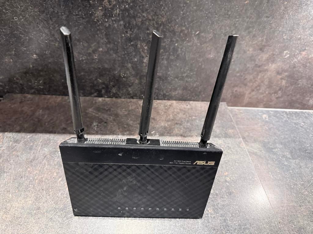 Asus RT-AC68U Router, Computers en Software, Routers en Modems, Verzenden, Gebruikt, Router