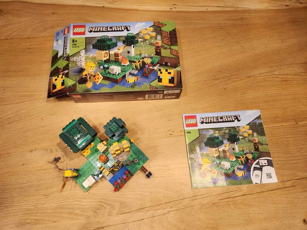 Lego Minecraft - De Bijenboerderij, Ophalen of Verzenden, Zo goed als nieuw, Complete set, Lego