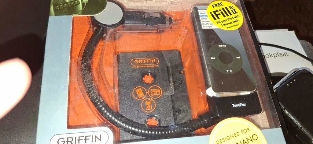 Griffin TuneFlex iPod Nano Auto Lader, Ophalen of Verzenden, Nieuw, Carkit of Auto-accessoire, Nano