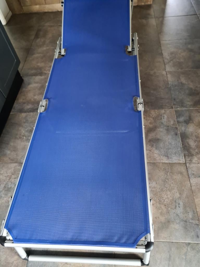 Logeerbed campingbed strandbed, Ophalen, Nieuw