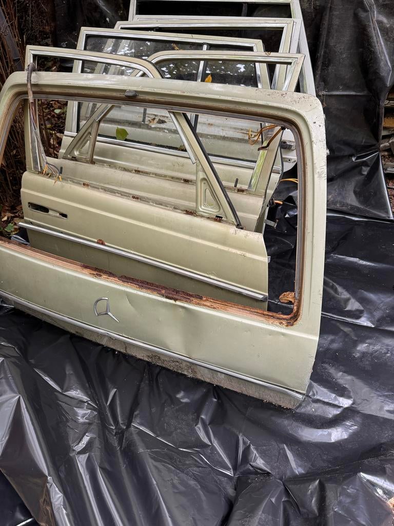 Mercedes W123 Station Deuren & voorschermen, Gebruikt, Deur, Mercedes-Benz, Ophalen of Verzenden
