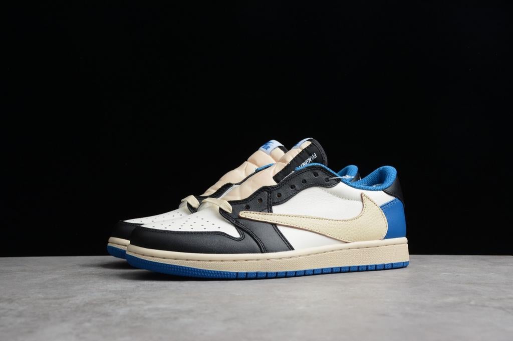 Nike Air Jordan 1 Low Travis Scott Fragment alle maten, Ophalen of Verzenden, Nieuw