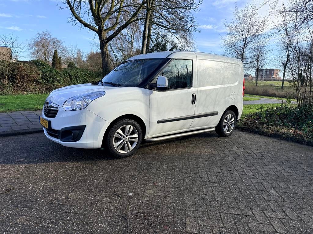 Opel Combo Cargo GB 1.3 Cdti 95pk L1h1 S/S DPF (incl.laadv.), Voorwielaandrijving, Wit, Origineel Nederlands, 22 km/l