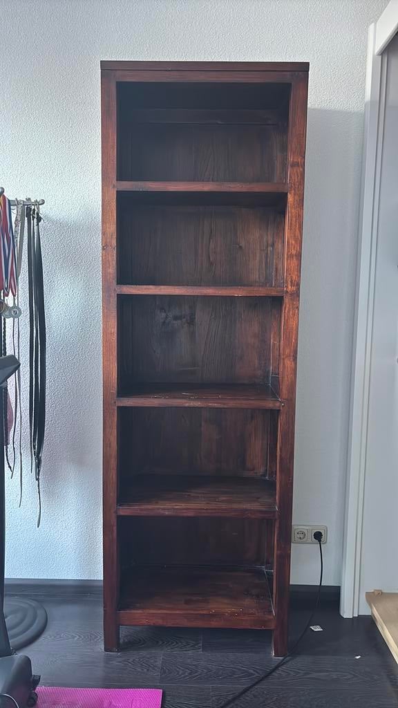 Massieve boekenkast! Erg mooi en in goede staat!, Ophalen, Met plank(en), 200 cm of meer, 50 tot 100 cm
