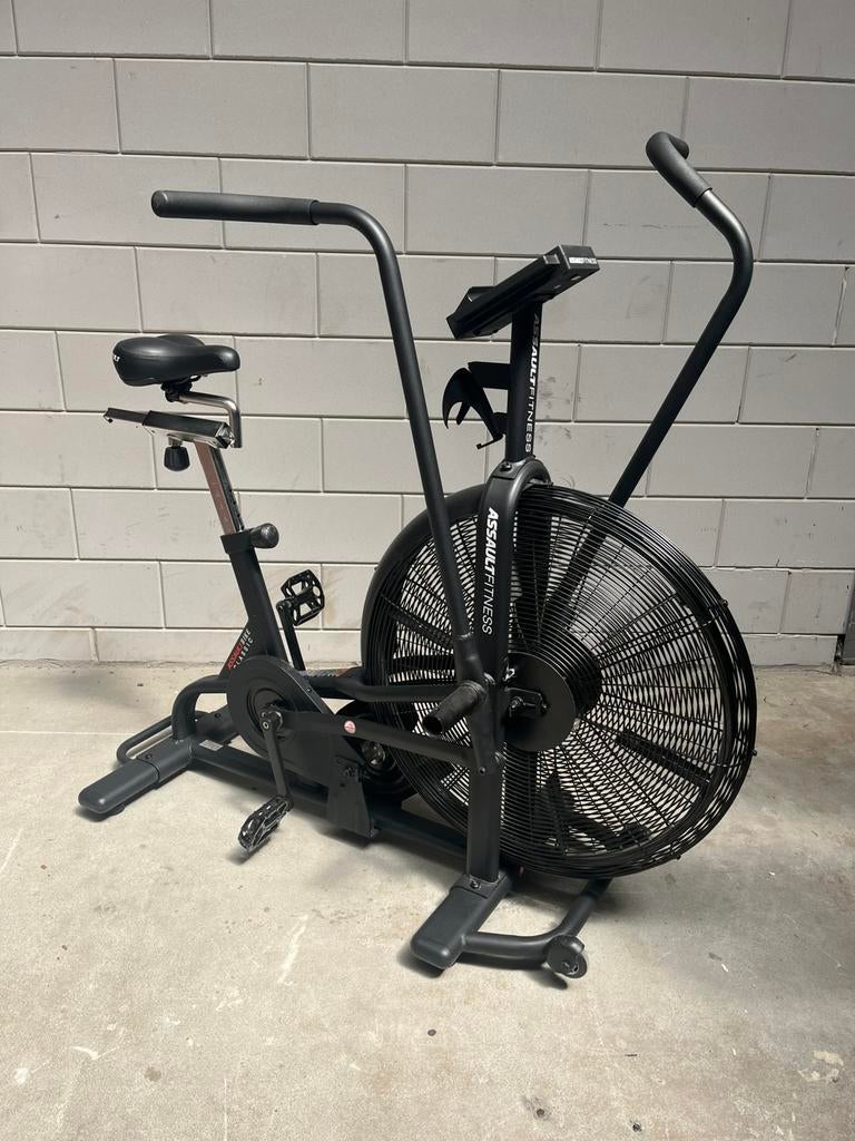 Assault fitness Airbike 600 euro, Sport en Fitness, Fitnessapparatuur, Verzenden, Zo goed als nieuw, Metaal, Airbike