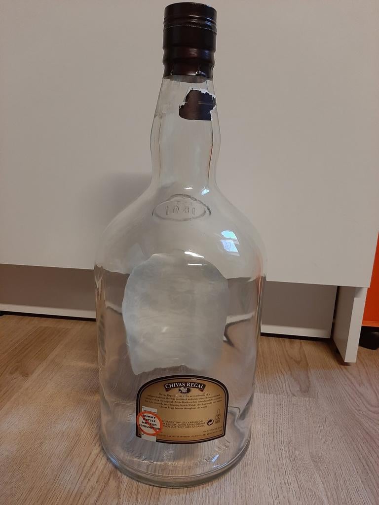 Grote chivas regal dummy fles, Verzamelen, Ophalen of Verzenden, Zo goed als nieuw, Gebruiksvoorwerp