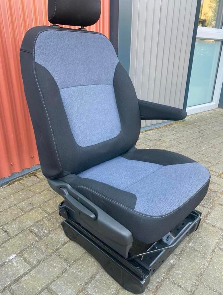 Stoel rechts Renault Trafic Opel Vivaro Talento NV30, Ophalen of Verzenden, Nieuw, Renault