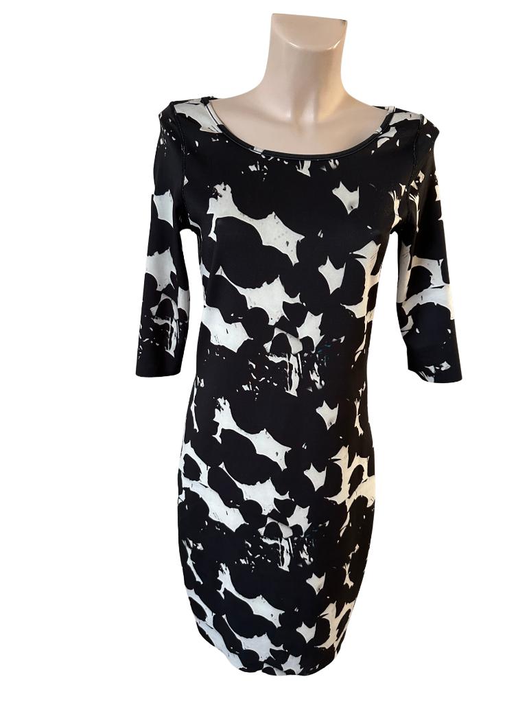 Lizzy & Coco jurk S, Kleding | Dames, Jurken, Zwart, Ophalen of Verzenden, Zo goed als nieuw, Knielengte