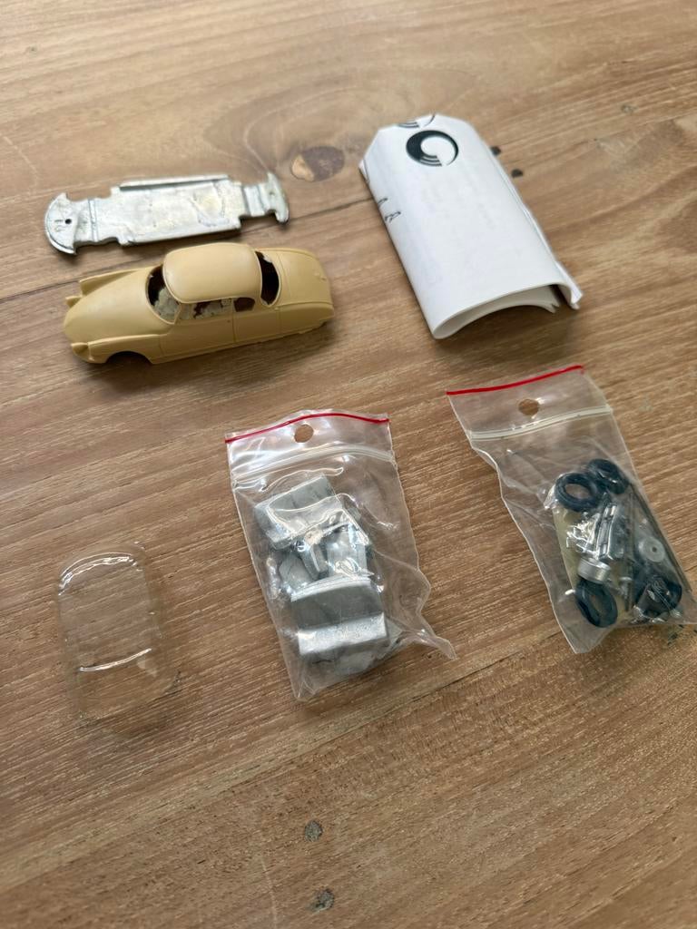 Citroën DS Chaoron 1:43 Modelauto, Hobby en Vrije tijd, Modelauto's | 1:43, Ophalen of Verzenden, Gebruikt, Auto, Overige merken