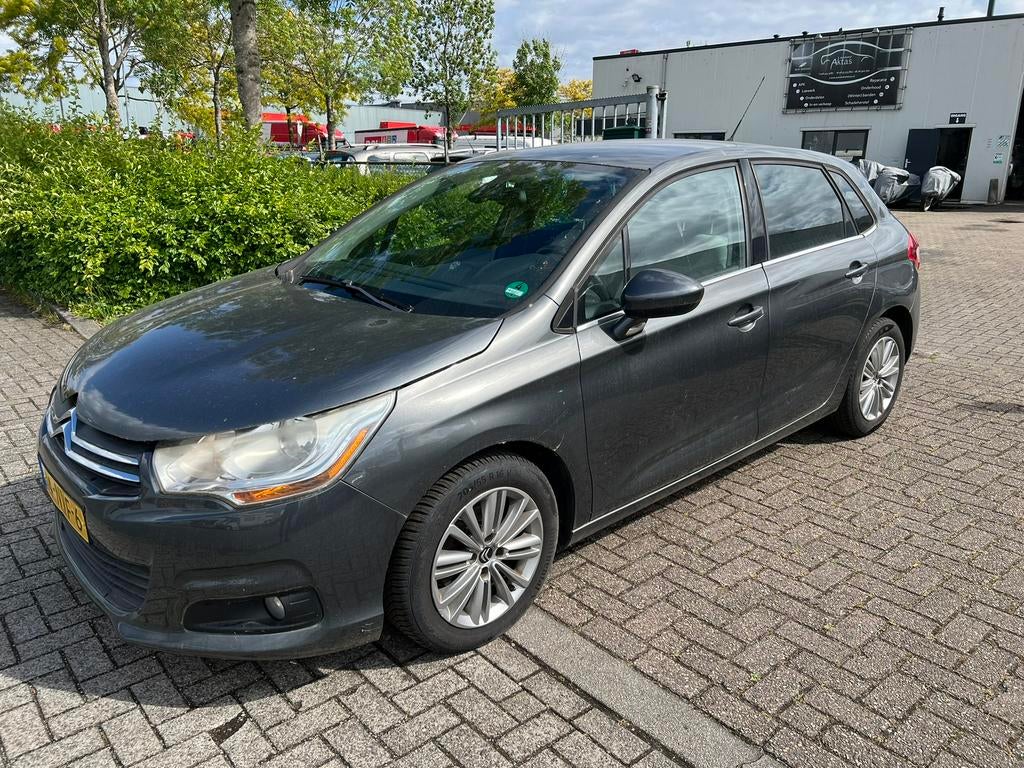 Citroën C4 1.6 VTI Berline 2010 Grijs OPKNAPPER!, Auto's, Citroën, Voorwielaandrijving, 1550 kg, 4 cilinders, Origineel Nederlands
