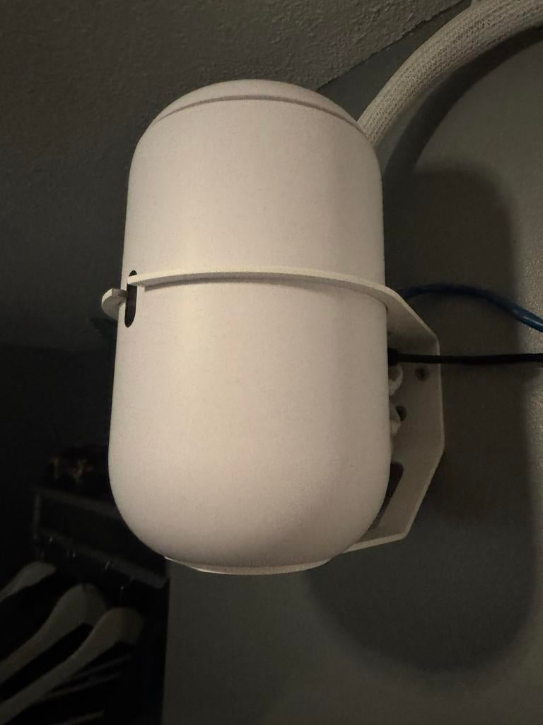 Ubiquiti Dream Router WiFi 6 + U6 Lite Access Point, Ophalen of Verzenden, Zo goed als nieuw
