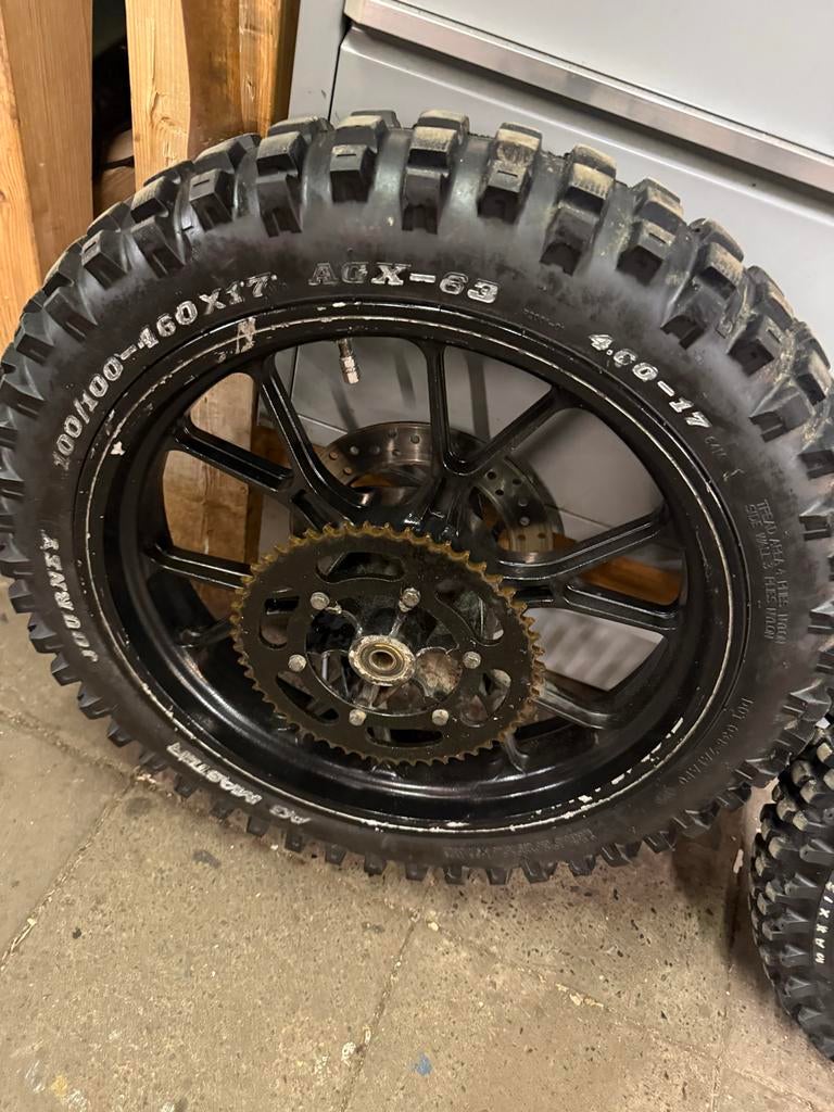 Derbi drd xtreme gietwielen 15mm as 17inch, Gebruikt, Derbi, Overige typen, Derbi