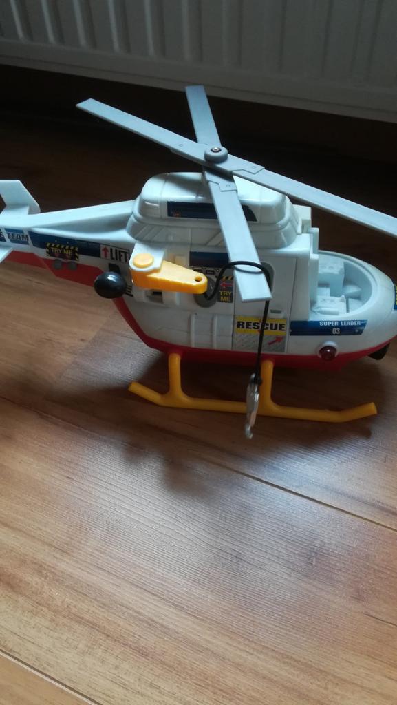 Speel helicopter, Hobby en Vrije tijd, Ophalen of Verzenden, Gebruikt, 1:72 tot 1:144, Overige merken