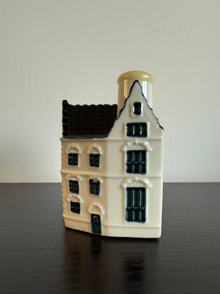 KLM huisje 105 - Huis aan de drie grachten, Ophalen of Verzenden, Nieuw, 81 t/m 91, Gevuld