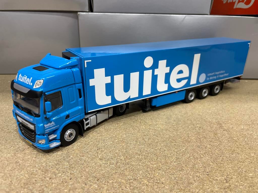 WSI DAF CF SPACE CAB TUIFEL SMART, Hobby en Vrije tijd, Modelauto's | 1:50, Ophalen of Verzenden, Zo goed als nieuw, Bus of Vrachtwagen