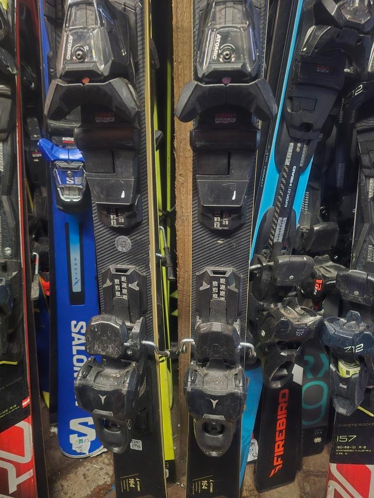 164cm ATOMIC CLOUD C9 DAMES CARVE SKIS, 160 tot 180 cm, Ophalen of Verzenden, Zo goed als nieuw, Carve