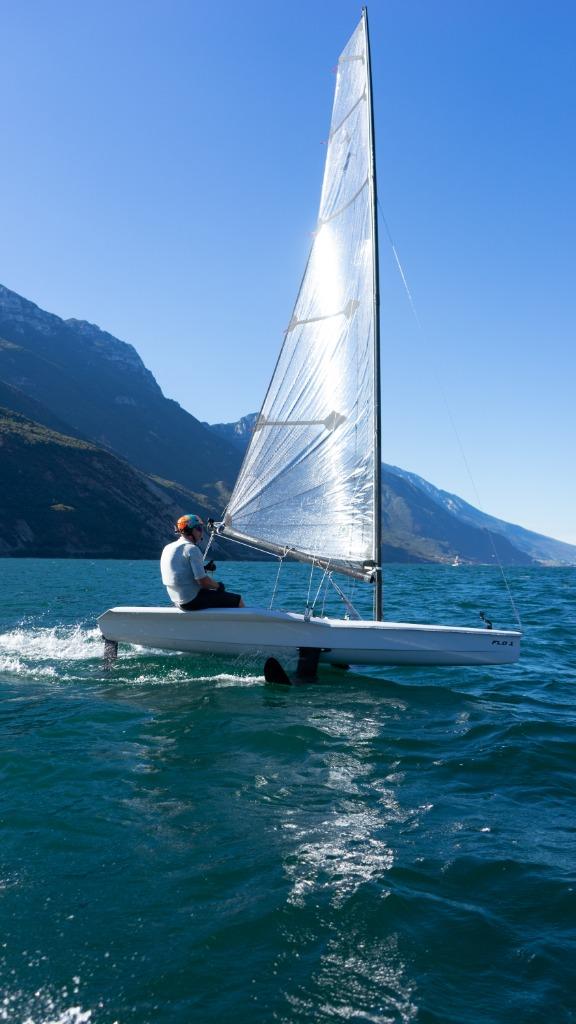 Flo1 Foiling Dinghy uit voorraad leverbaar, Watersport en Boten, Ophalen, Nieuw