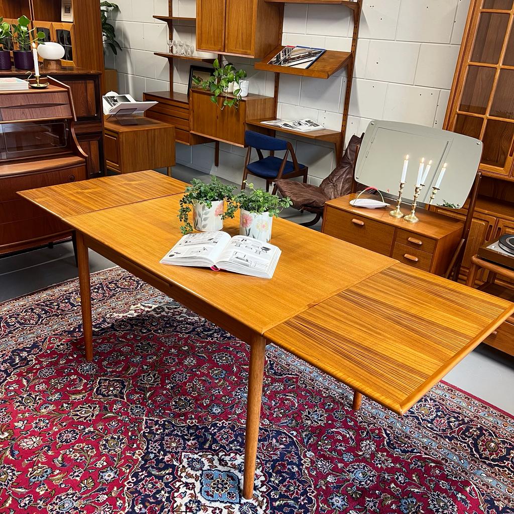 Vintage verlengbare eettafel, Deens, Gebruikt, ., Ophalen of Verzenden, 4 tot 6 stoelen
