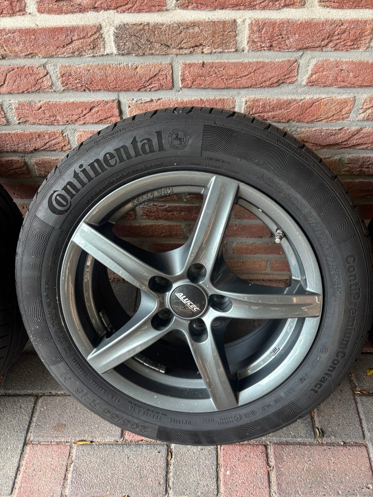 Continental ContiPremiumContact banden met Alutec velgen, Auto-onderdelen, Banden en Velgen, Ophalen, Gebruikt, 16 inch, Banden en Velgen
