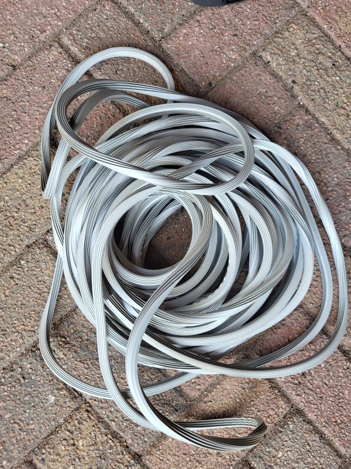 nieuw grijs trapstrip/rubber 21 a 22 meter, Ophalen of Verzenden, Nieuw, Overige typen