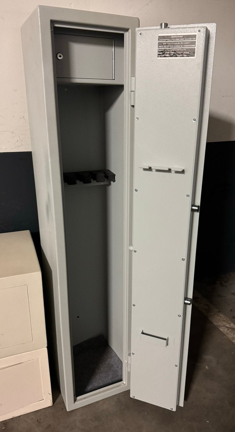 Wapenkluis met apart munitievak + certificaat 145 cm hoog, Ophalen, Zo goed als nieuw, Brandkast