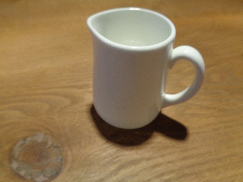 Wedgwood melkkannetje:100ml, Huis en Inrichting, Keuken | Servies, Kan, Klassiek, Ophalen of Verzenden, Zo goed als nieuw