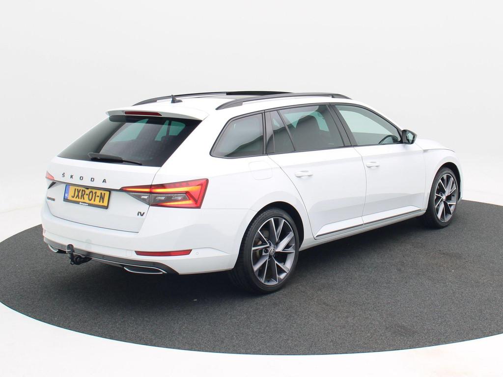Skoda Superb Combi 1.4 TSi iV 218 Pk Automaat Sportline Busi, Auto's, Skoda, Gebruikt, Euro 6, 4 cilinders, Alcantara