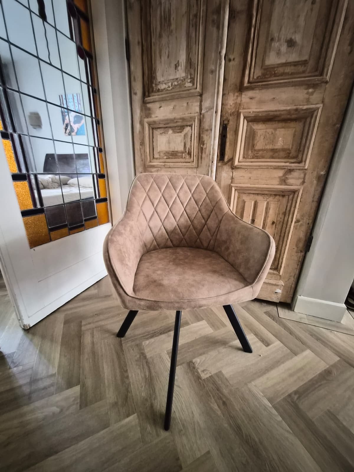 Stoelen | Drie stuks | Draaibaar, Ophalen, Overige kleuren, Zo goed als nieuw, Eén