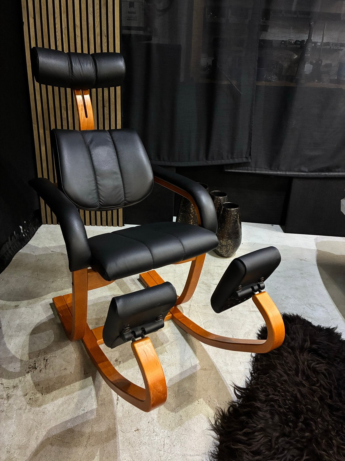 Stokke Varier Balans Kneeling Chair - Ergonomische Kniestoel, Huis en Inrichting, Stoelen, Ophalen, ., Zwart, Zo goed als nieuw