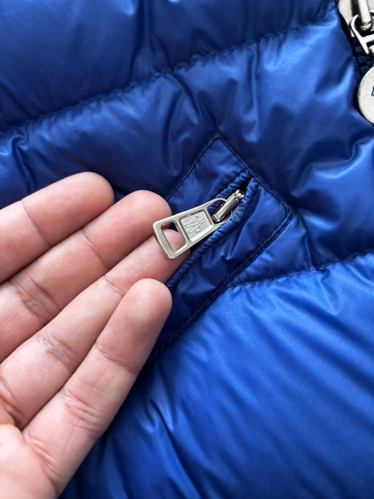 Foto 6 van Moncler Agay Giubbotto Jacket