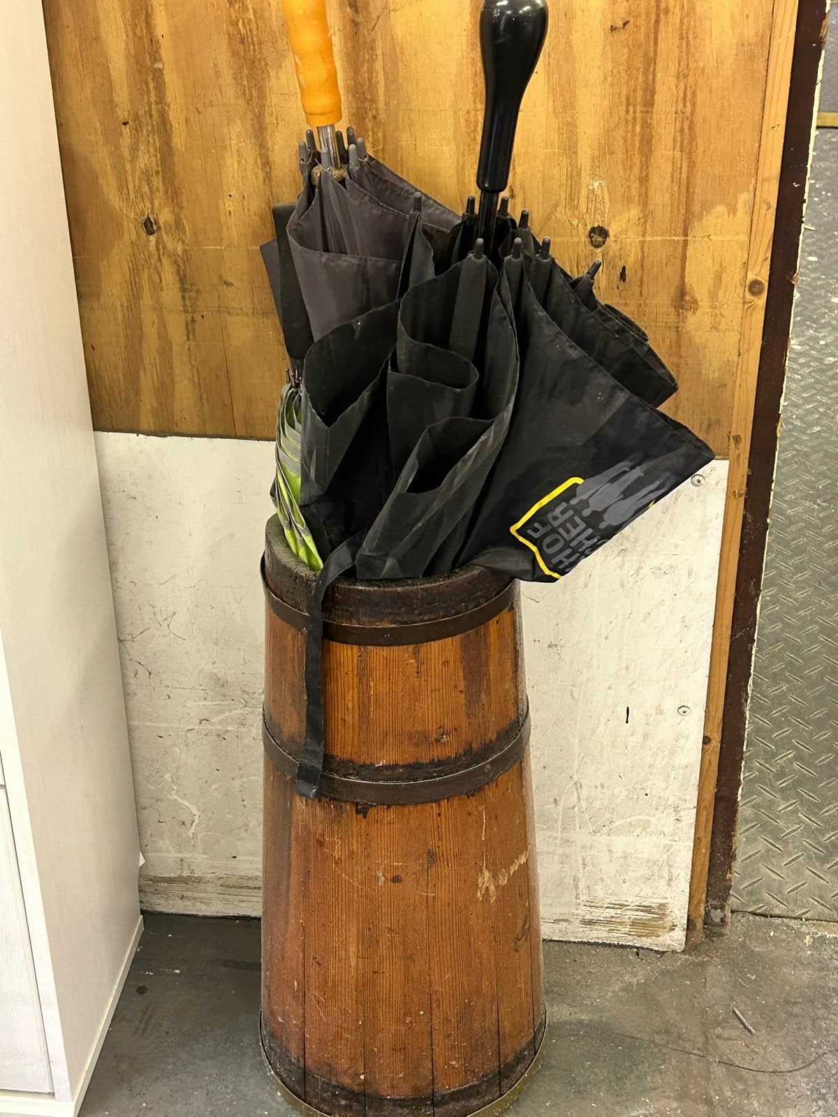 Antieke houten paraplubak - 60 cm hoog, Ophalen of Verzenden, Gebruikt, Hout